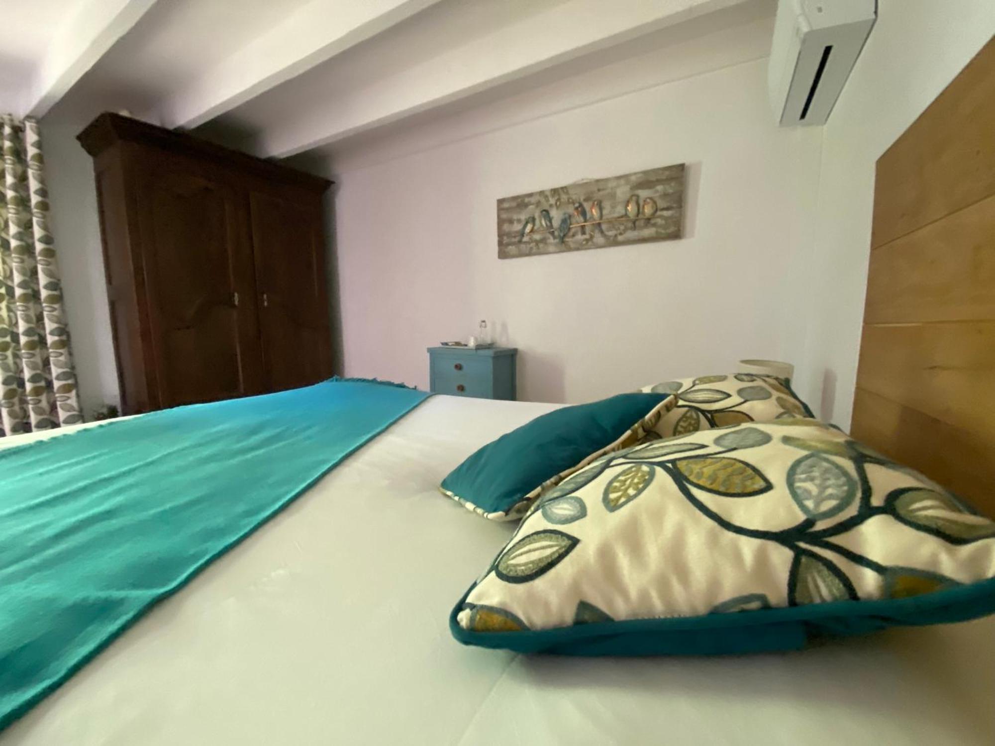 Le Clos Pastel Chambres D'Hotes & Gite Virac Bagian luar foto