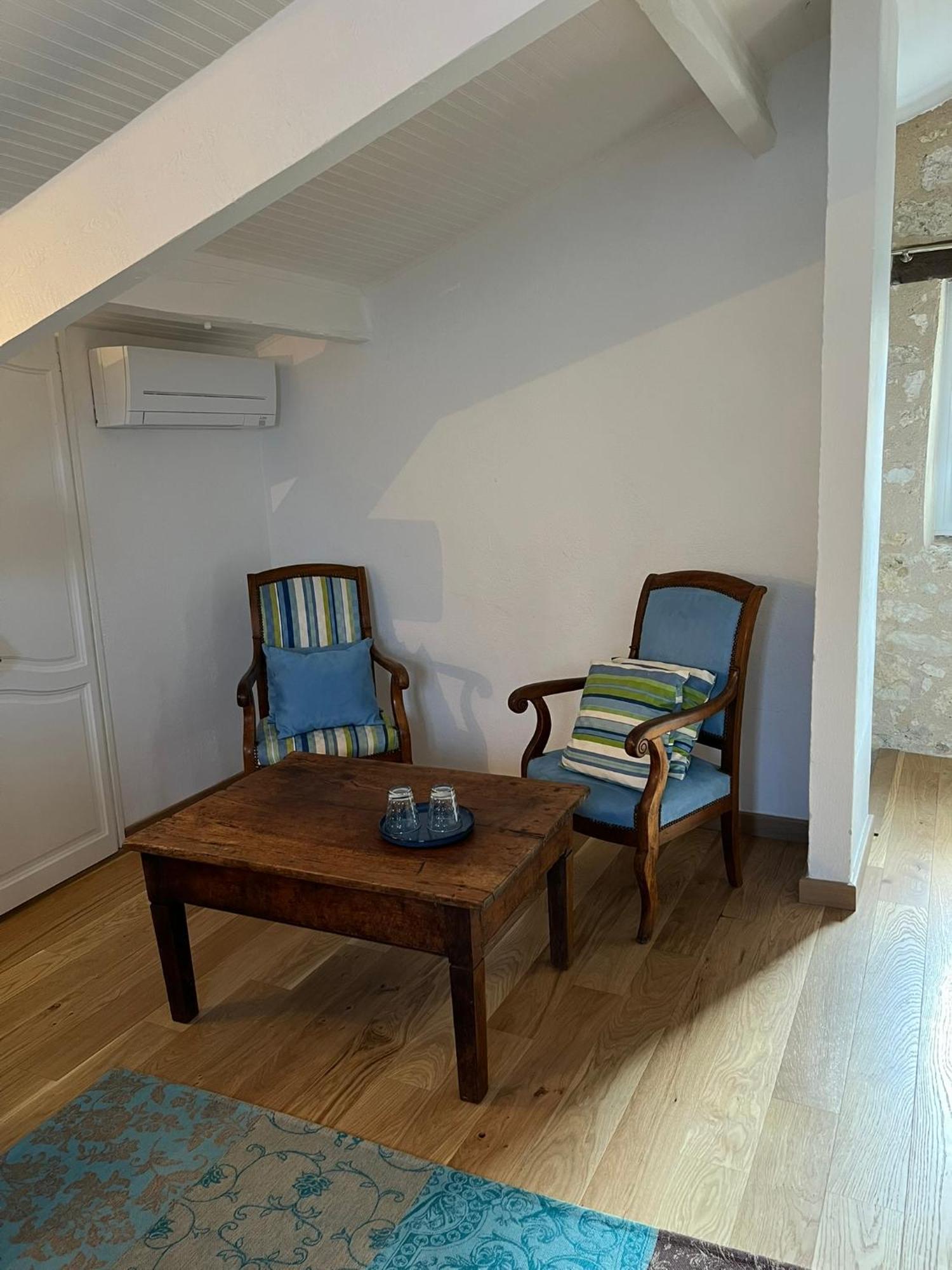 Le Clos Pastel Chambres D'Hotes & Gite Virac Bagian luar foto